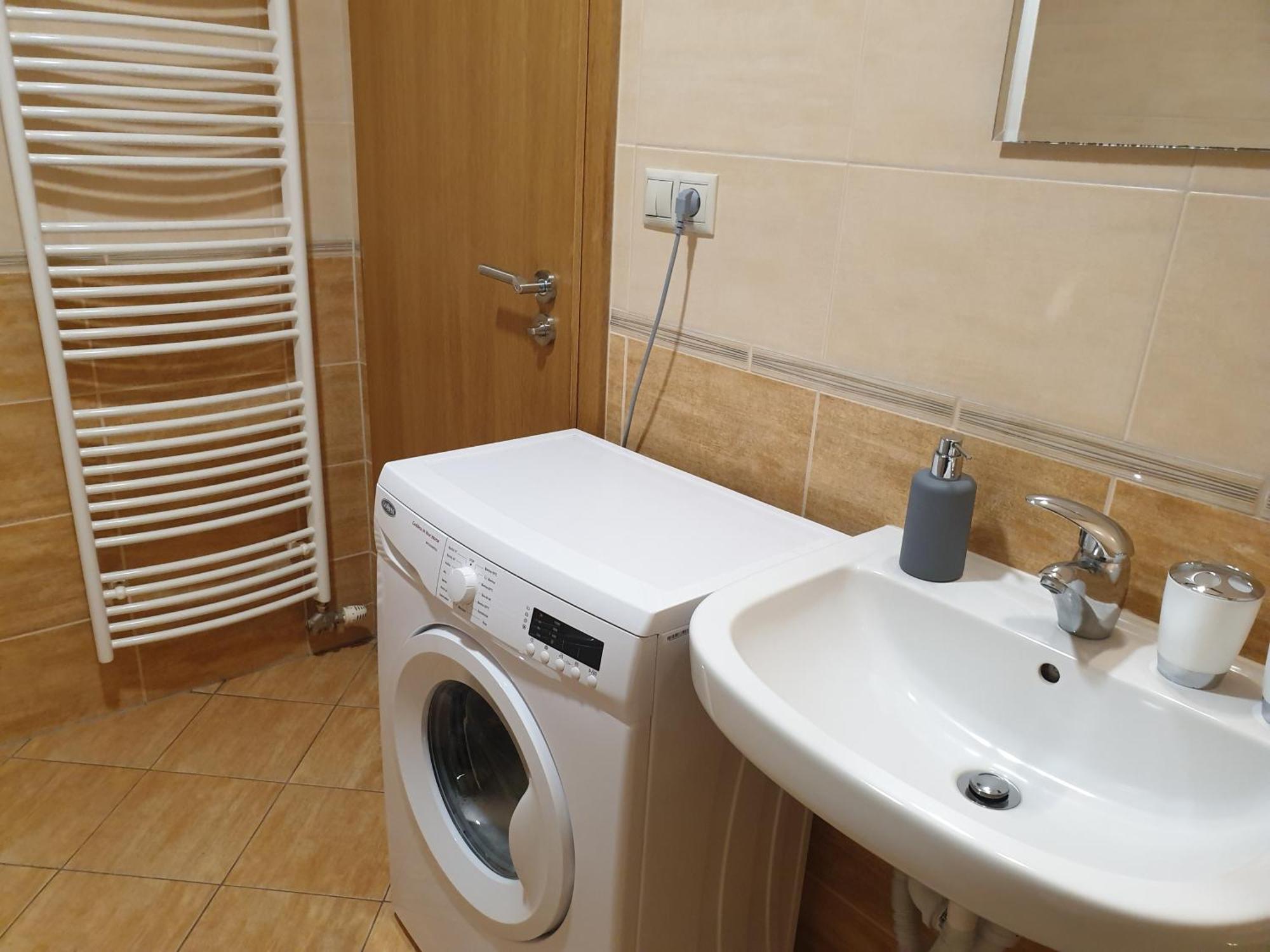 Apartman Slavkov Home & Parking Nova Lesna Exterior photo